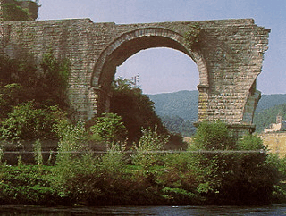 Ponte Augusto